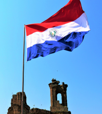 EL ALMA INMORTAL DE LA REPÚBLICA: LA VERDADERA EPOPEYA DEL TRICOLOR PARAGUAYO