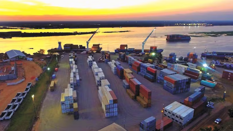 El éxodo corporativo masivo: La reconfiguración geopolítica y económica que muda la industria de Brasil al Paraguay
